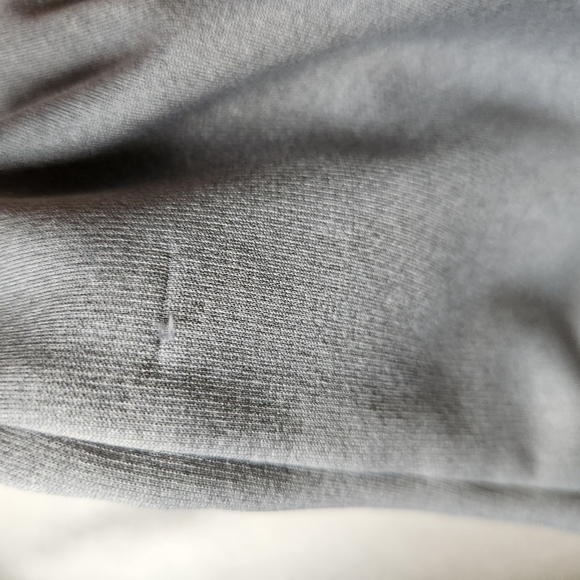 Men's size M Under Armour athletic pants - Picture 5 of 6